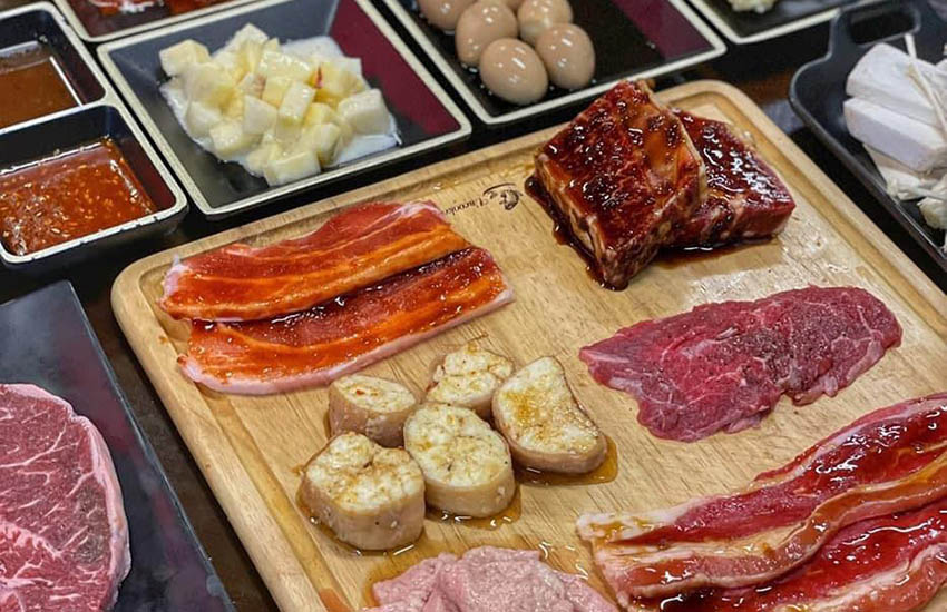 Minguk BBQ – Lò than rực lửa, thịt nướng dậy mùi khó cưỡng