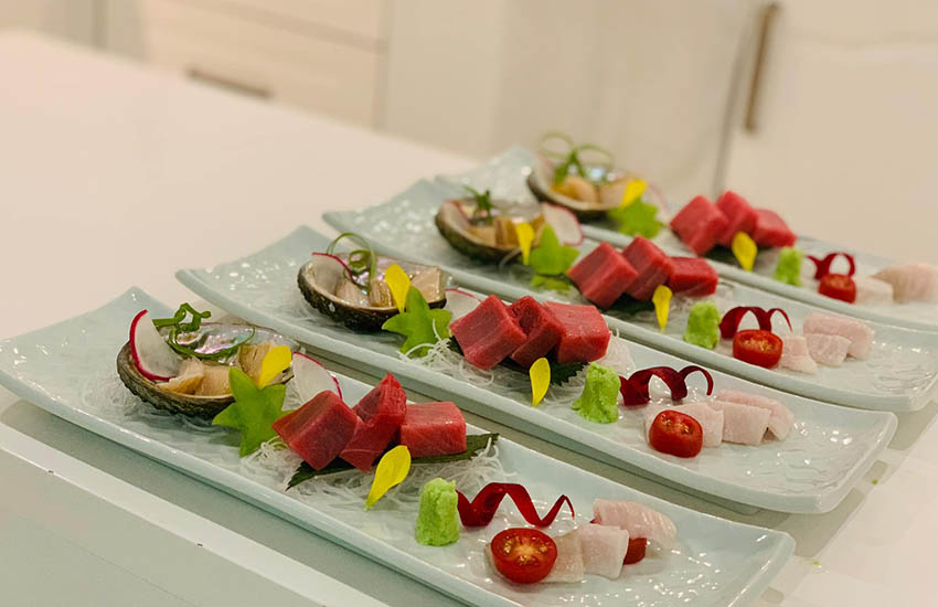 Nhà hàng Nhật Bản Khang có đồ ăn vs thực đơn đồ uống phong phú 