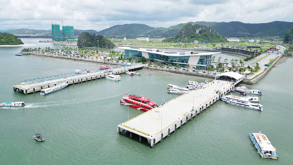 tau-cao-toc-ka-long-co-to-azgotravelcomvn-4